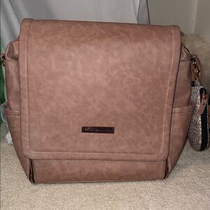 Petunia Pickle Bottom Boxy backpack